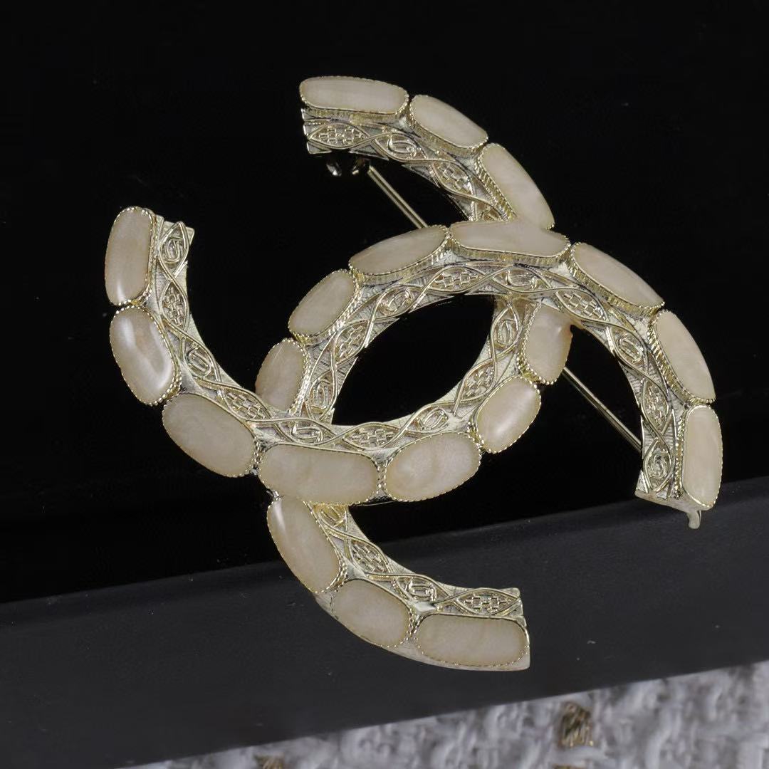 CHANE1 ダブルCロゴブローチ【50％割引+送料無料】