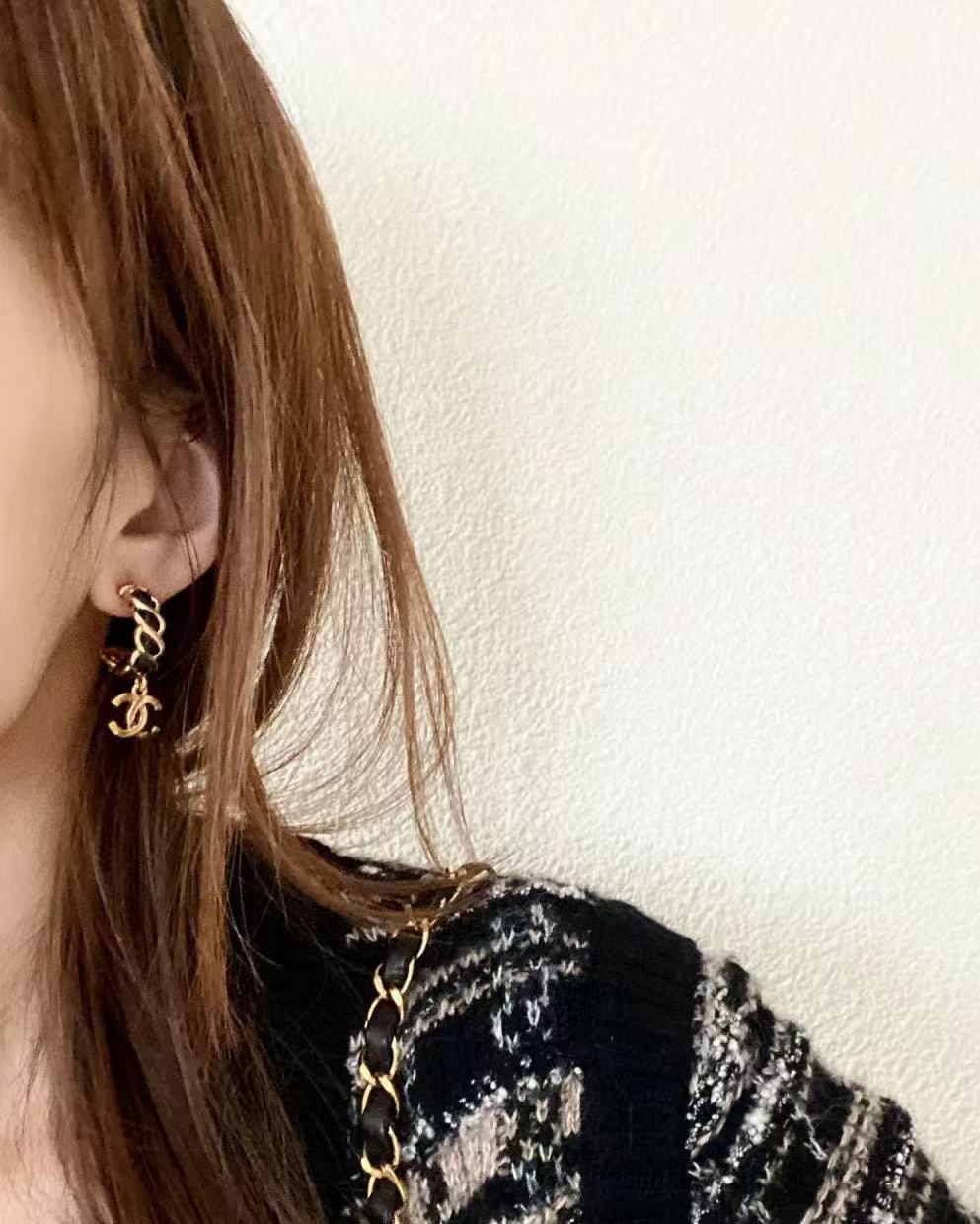 CHANE1 ダブルC ピアス レザー【50％割引+送料無料】