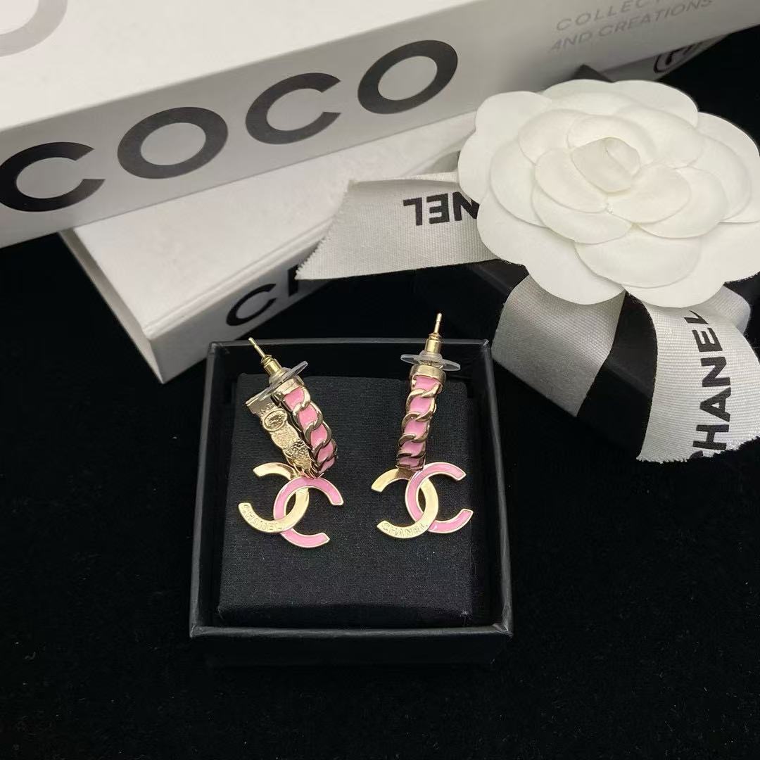 CHANE1 ピンク エナメル ダブル C スタッド ピアス【50%割引+送料無料】