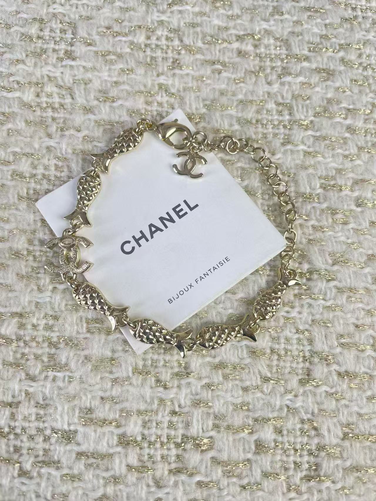 CHANE1 フィッシュエナメルネックレス【50％割引+送料無料】