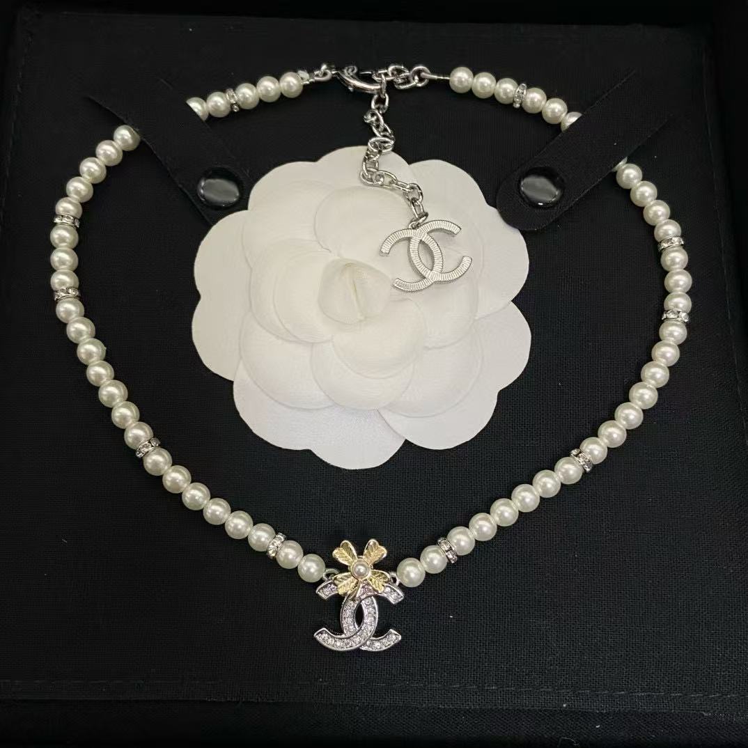 CHANE1 四つ葉のクローバー パールネックレス【50%割引+送料無料】