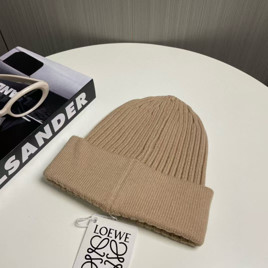 L0WEW 刺繍ニット帽【50％割引+送料無料】