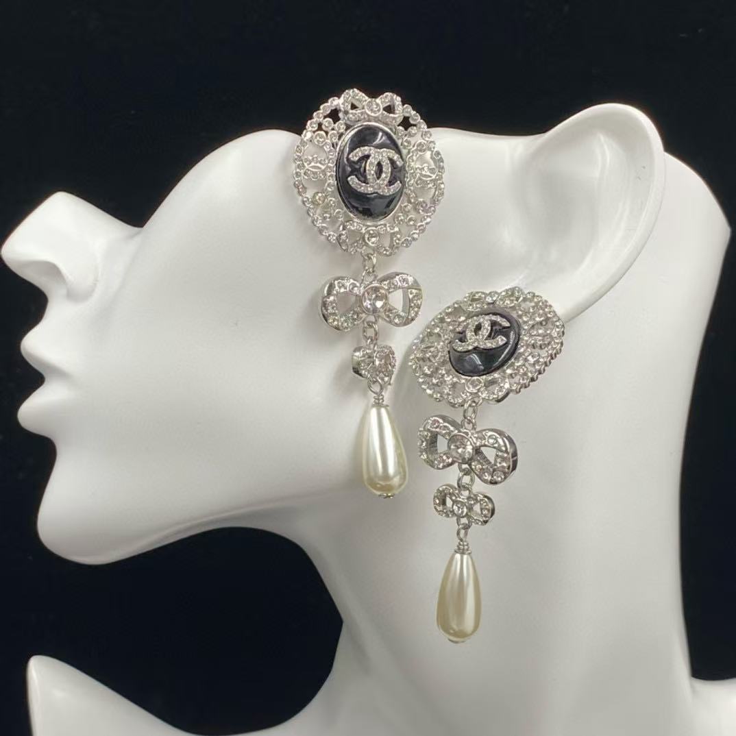 CHANE1 パール ヴィンテージ スタッド ピアス【50％割引+送料無料】