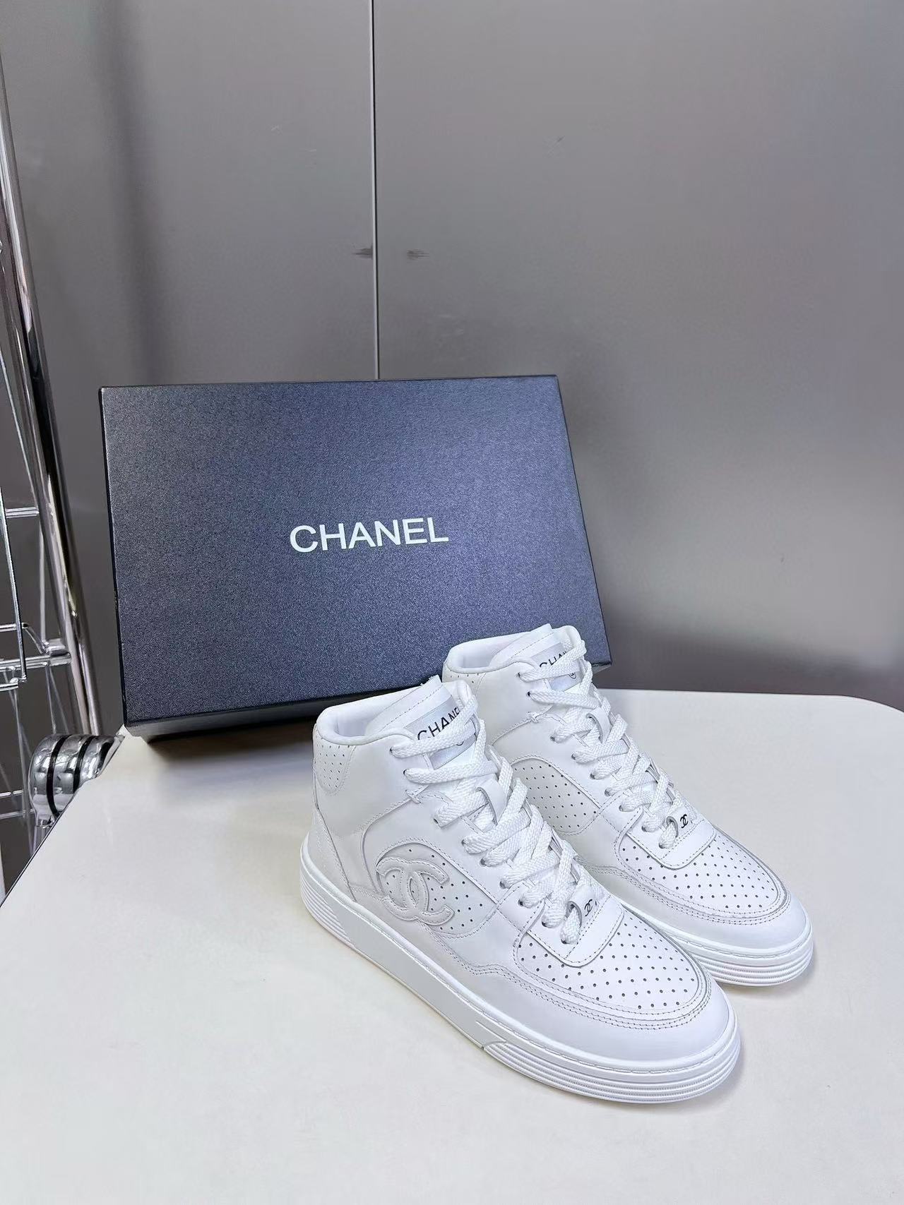 CHANE1高品質パンダのハイトップシューズ【50％割引+送料無料】