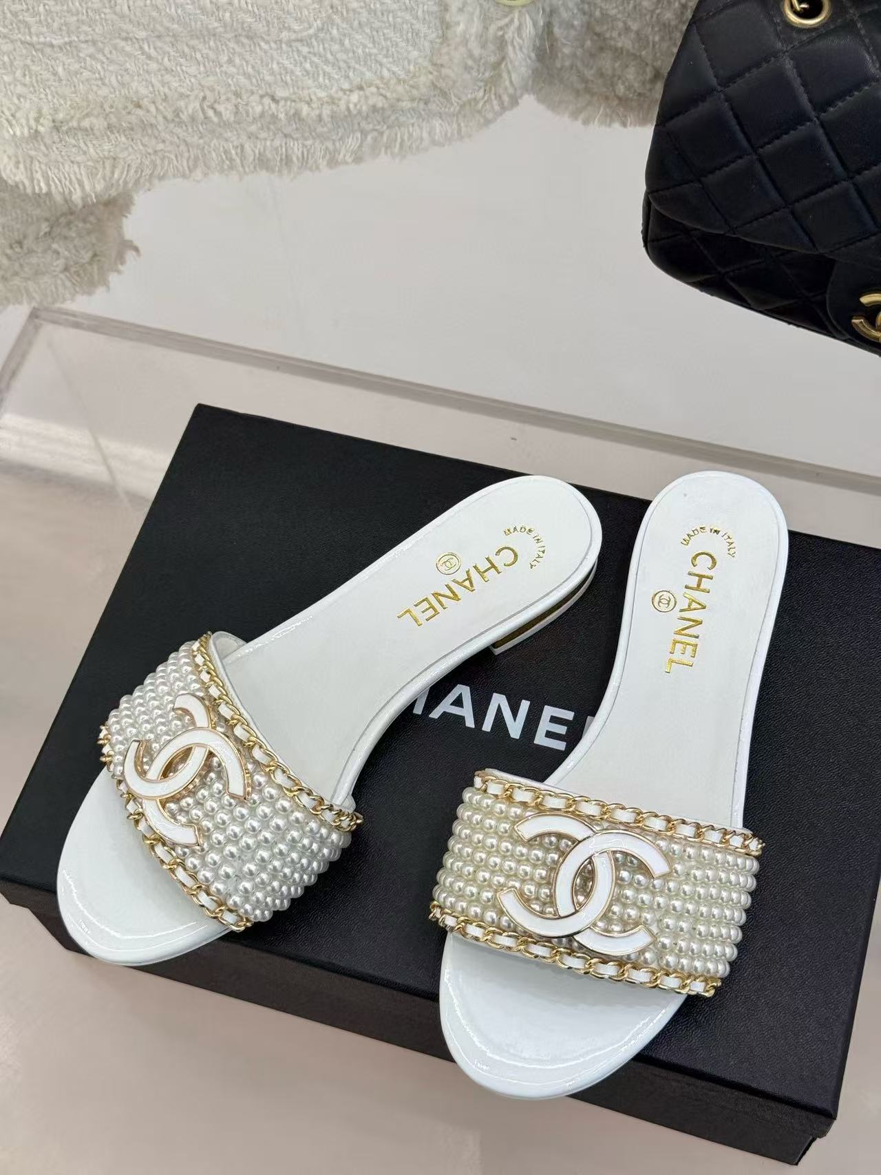 CHANE1 ダブルCチェーンパールフラットスリッパ【50％割引+送料無料】