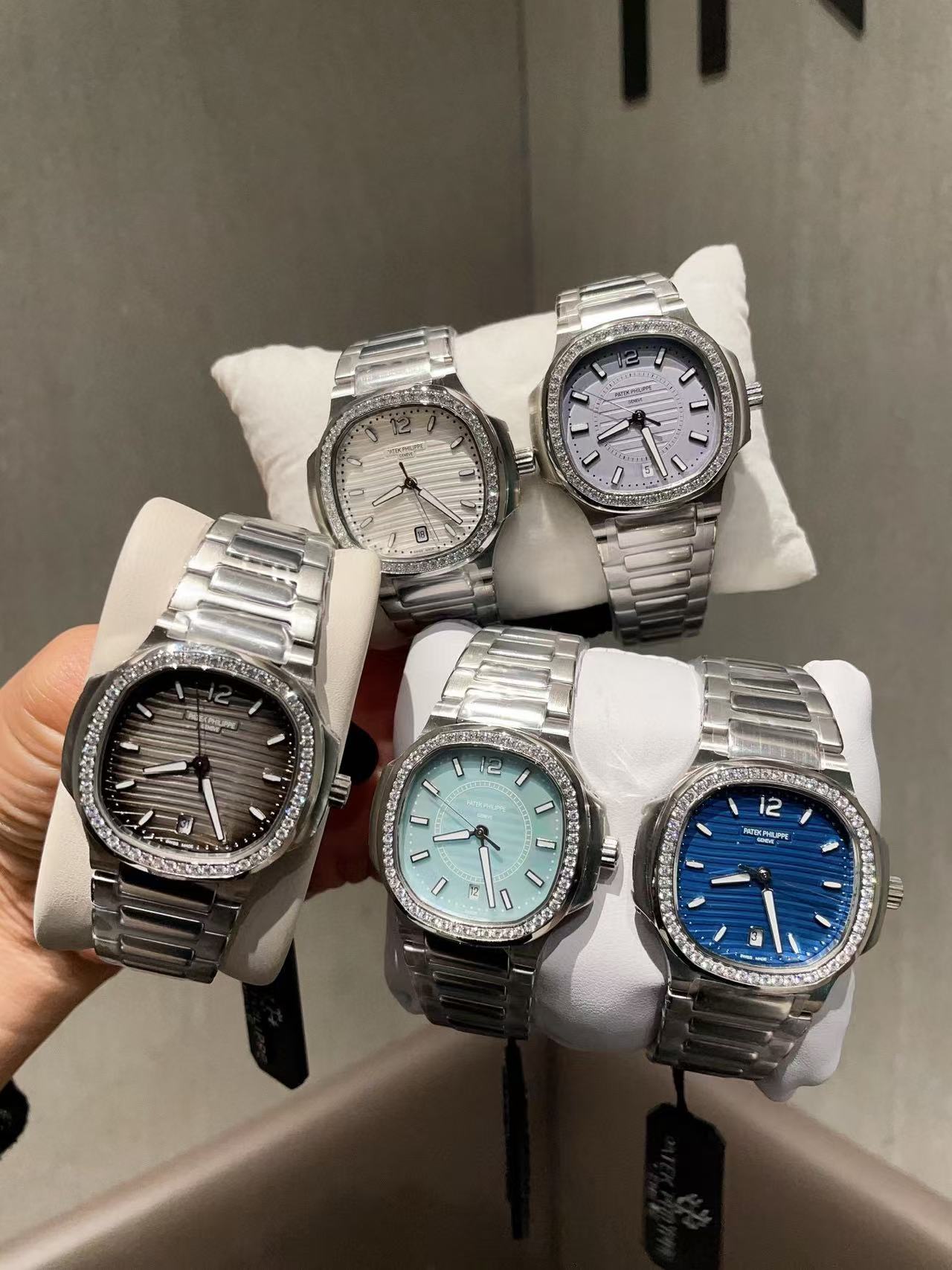 PATEK PH1LIPPE ノーチラス 7118 シリーズ レディース時計【50％割引+送料無料】