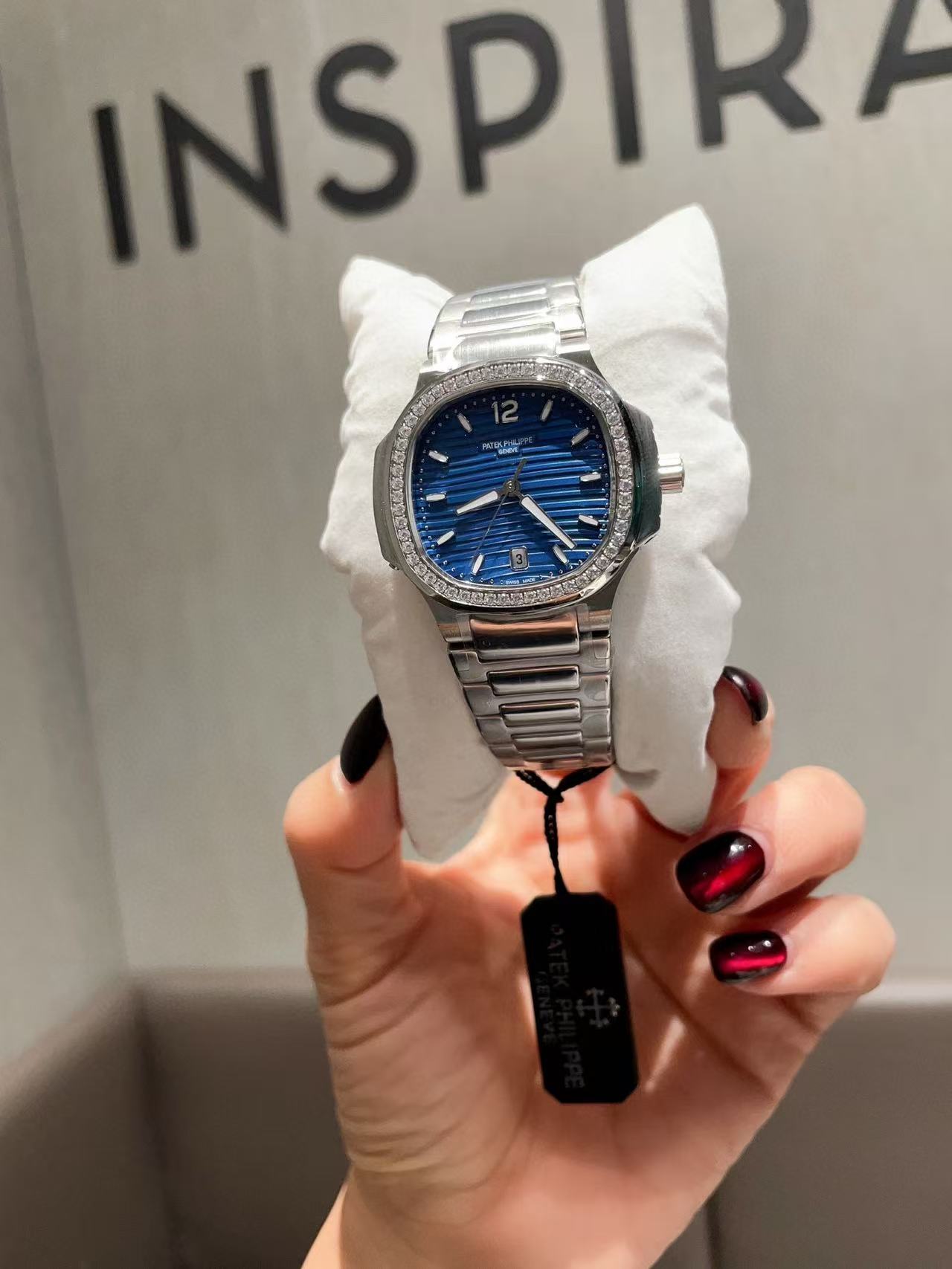 PATEK PH1LIPPE ノーチラス 7118 シリーズ レディース時計【50％割引+送料無料】
