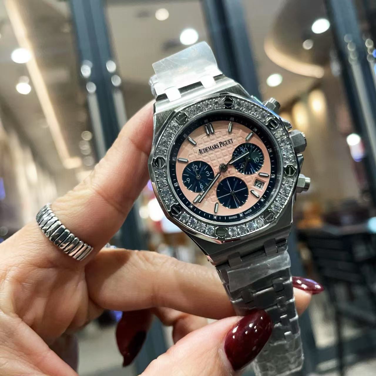 Audemarsp1guet 高品質のスチールバンドダイヤモンドレディース腕時計【50％割引+送料無料】