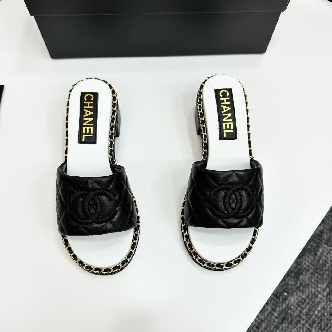 CHANE1 高品質ダブルCロゴシープスキンローヒール【50％割引+送料無料】