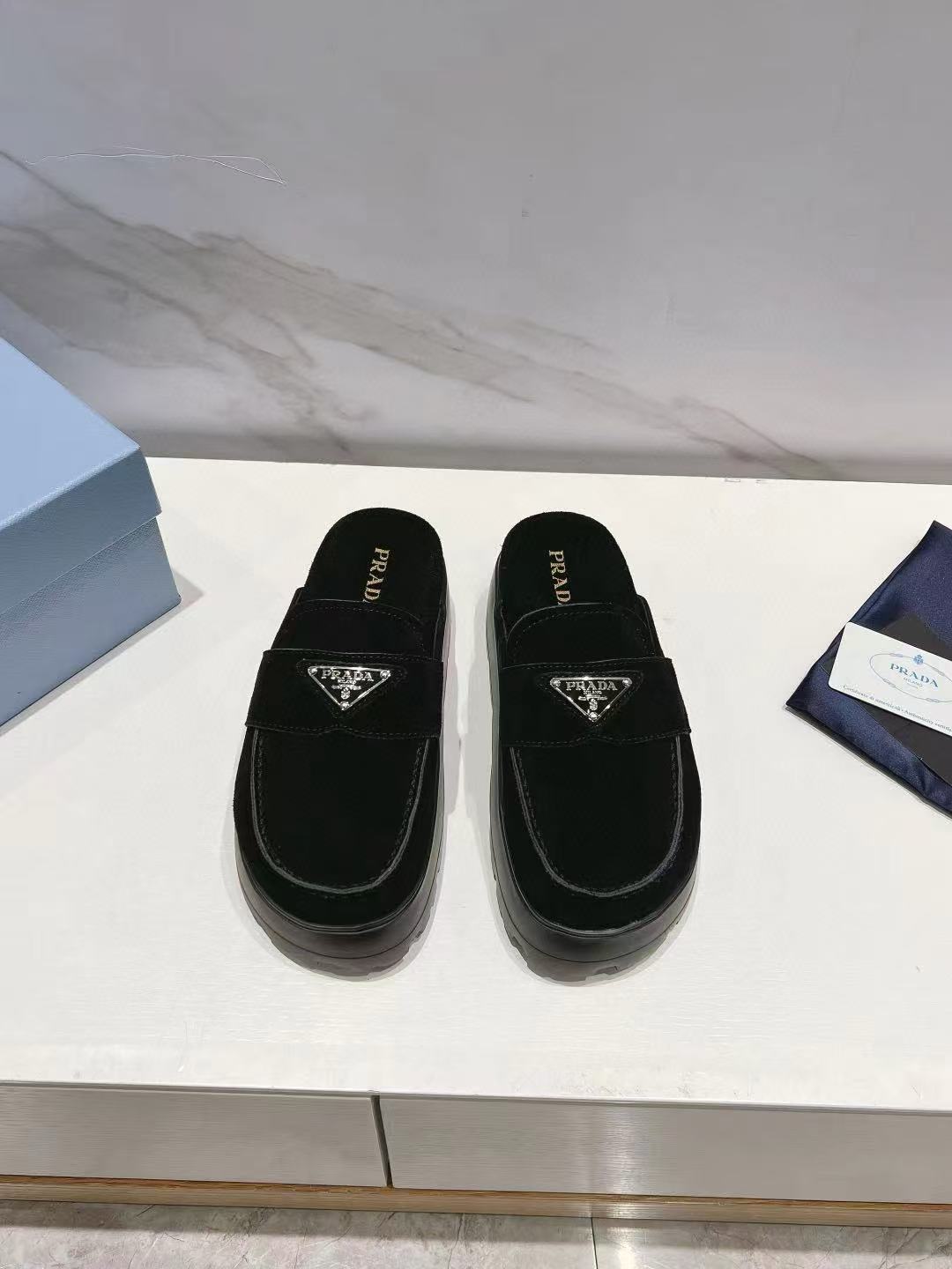 PR4AD 高品質三角ロゴ厚底ハーフスリッパ【50％割引+送料無料】