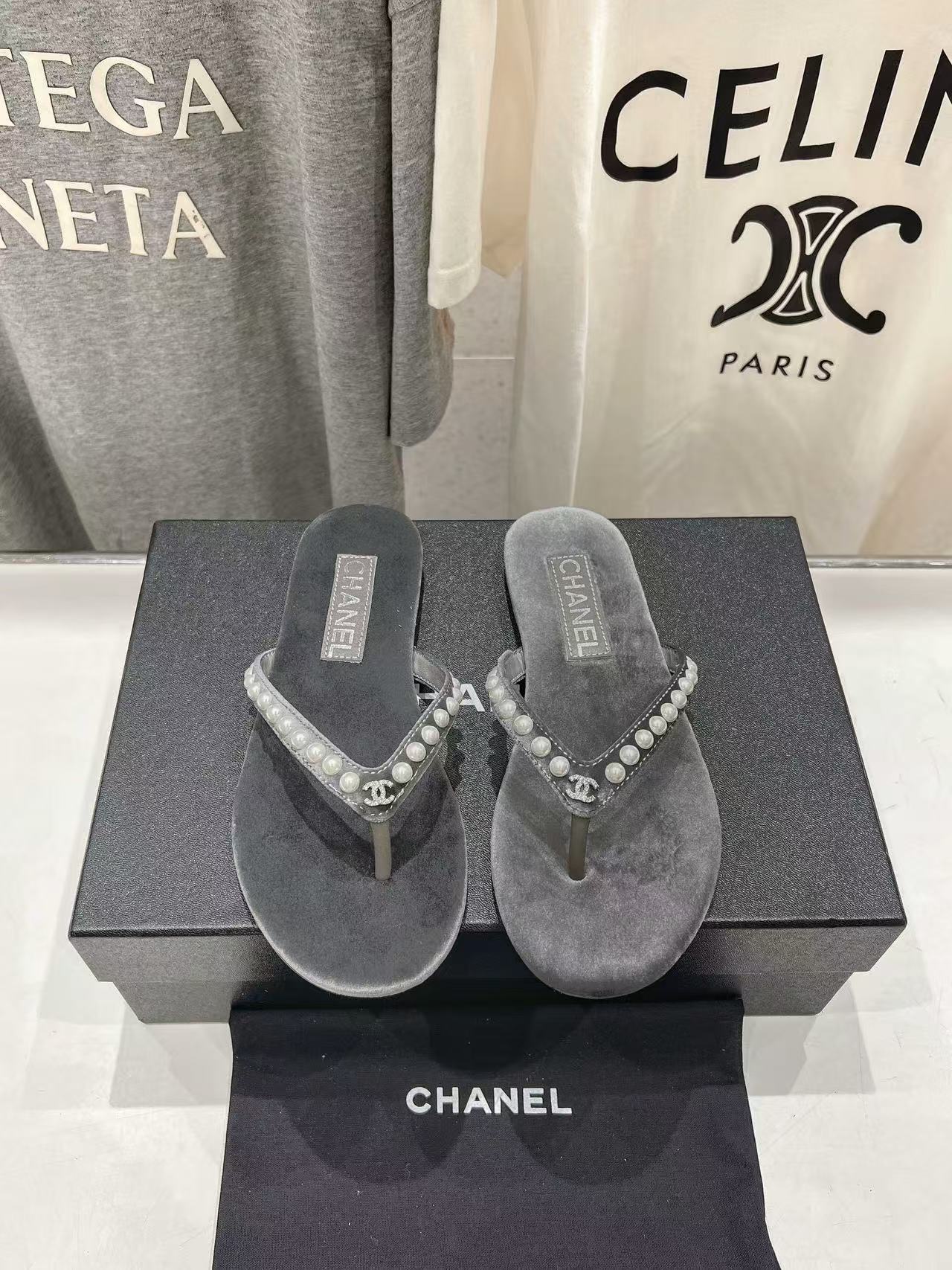CHANE1 高品質ベルベットパールスリッパ【50%割引+送料無料】