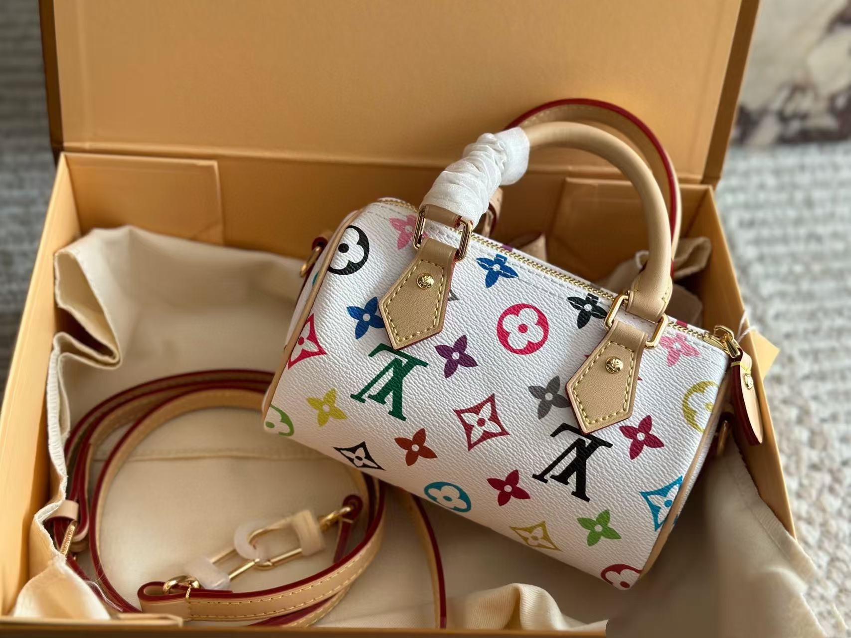 LV 高品質プリントハンドバッグ【50％割引+送料無料】