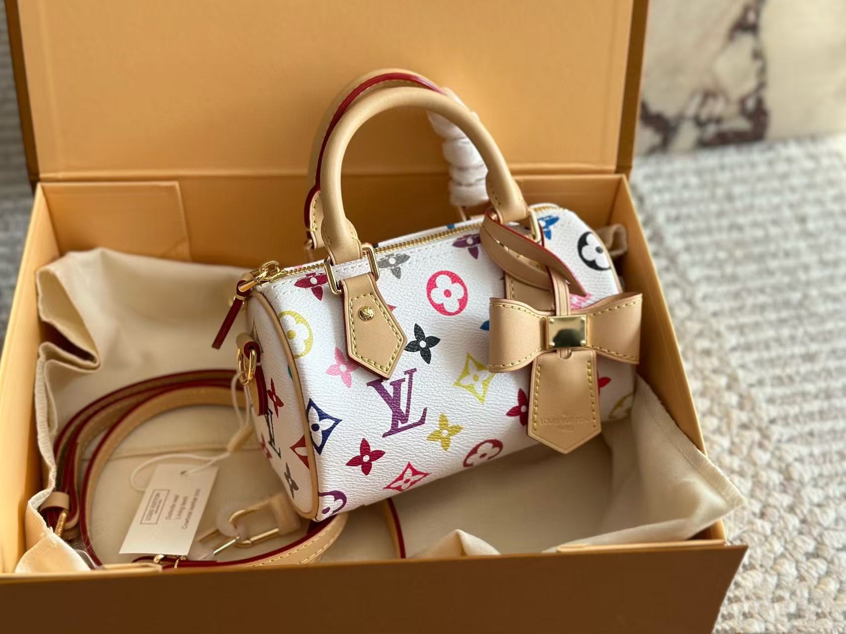 LV 高品質プリントハンドバッグ【50％割引+送料無料】