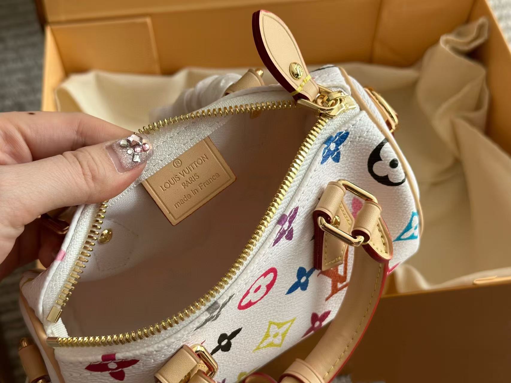 LV 高品質プリントハンドバッグ【50％割引+送料無料】