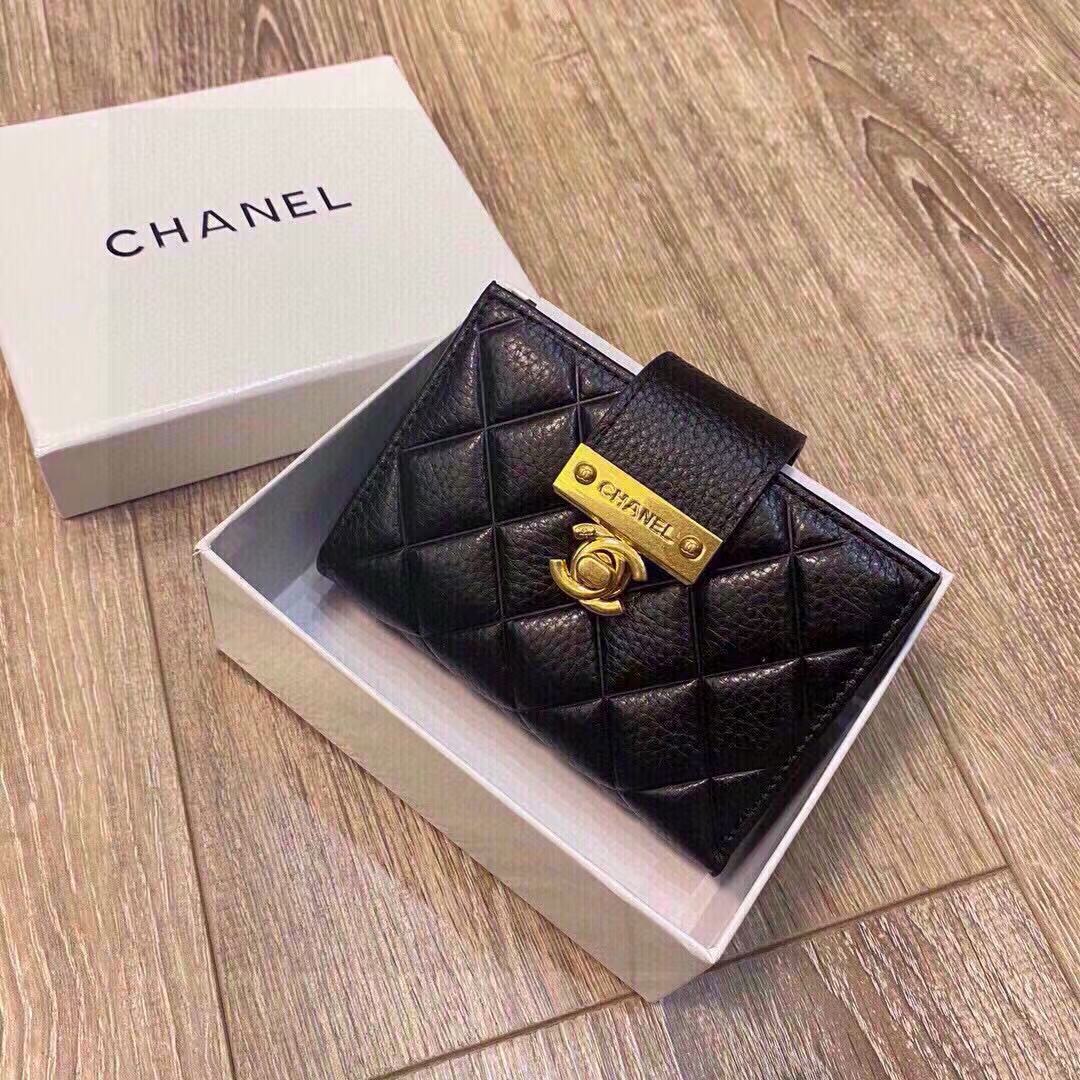 CHANE1 レザーショートウォレット【50%割引+送料無料】