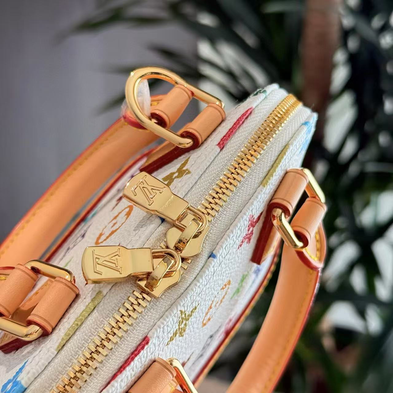 LV カラフルシェルバッグ【50％割引+送料無料】