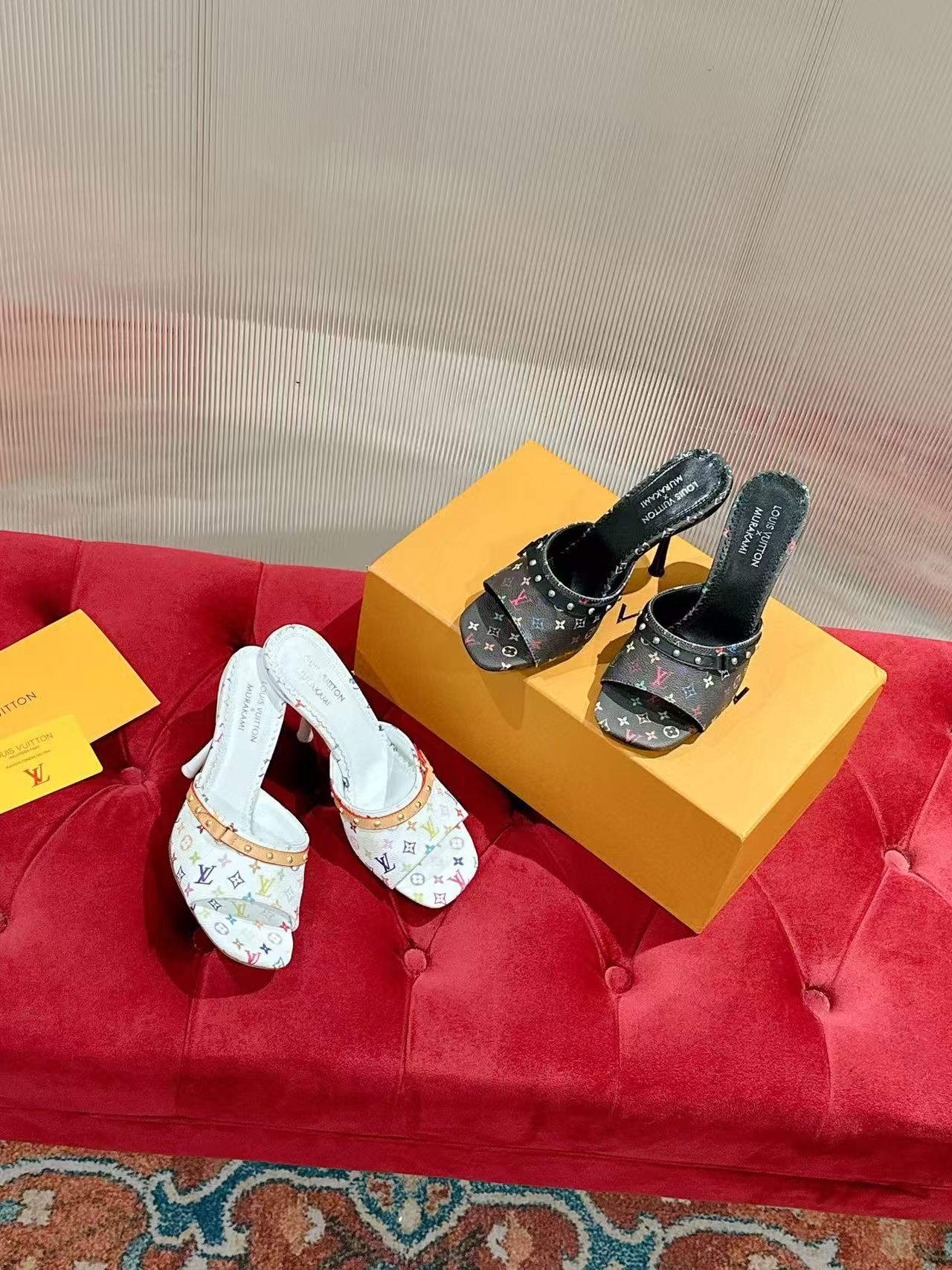 LV 高品質プリントハイヒール【50%割引+送料無料】