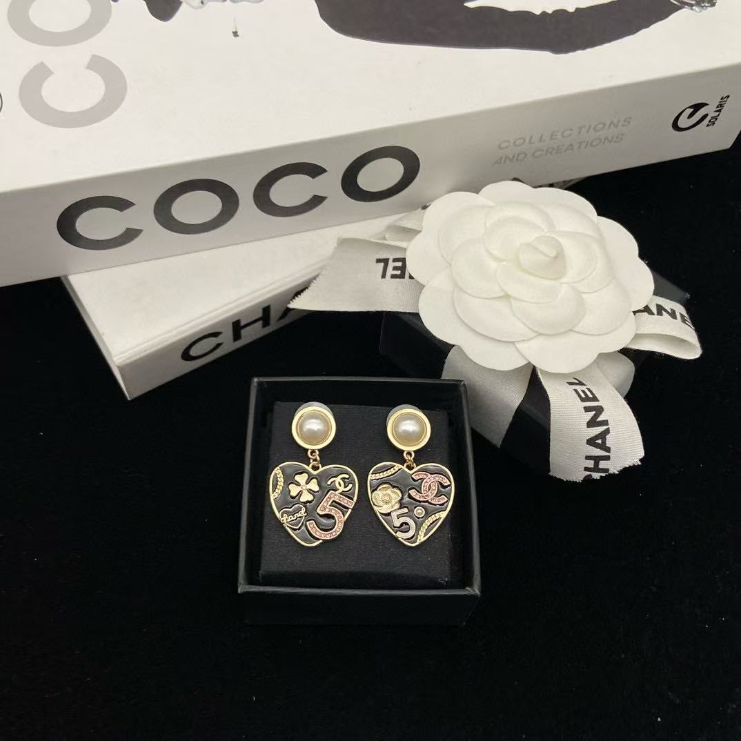 CHANE1 ハートパールピアス【50％割引+送料無料】
