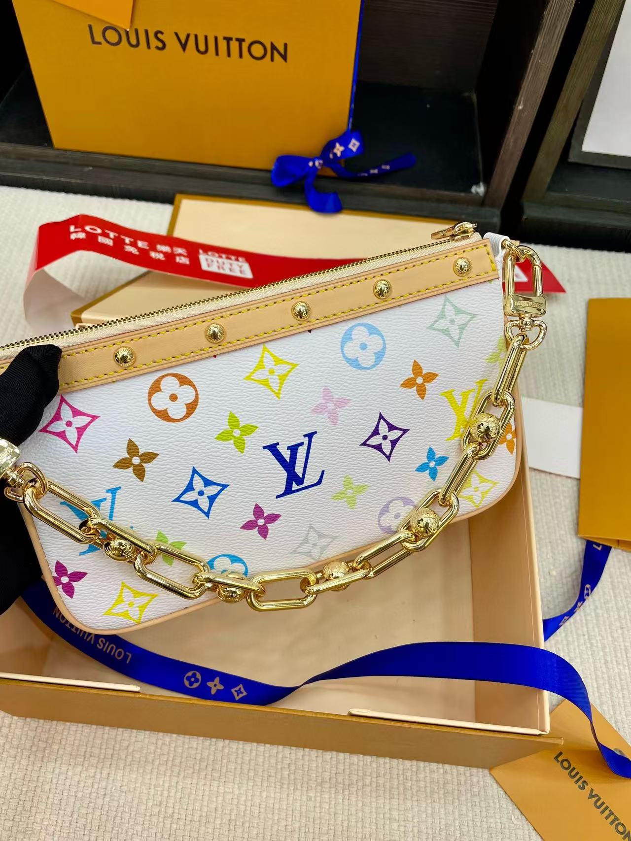 LVプリントチェーンバッグ【50％割引+送料無料】