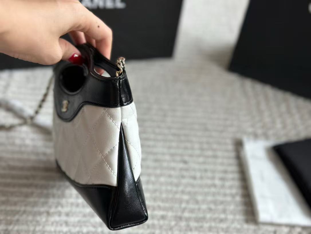 LVチェーンハンドバッグ【 50％割引+送料無料】