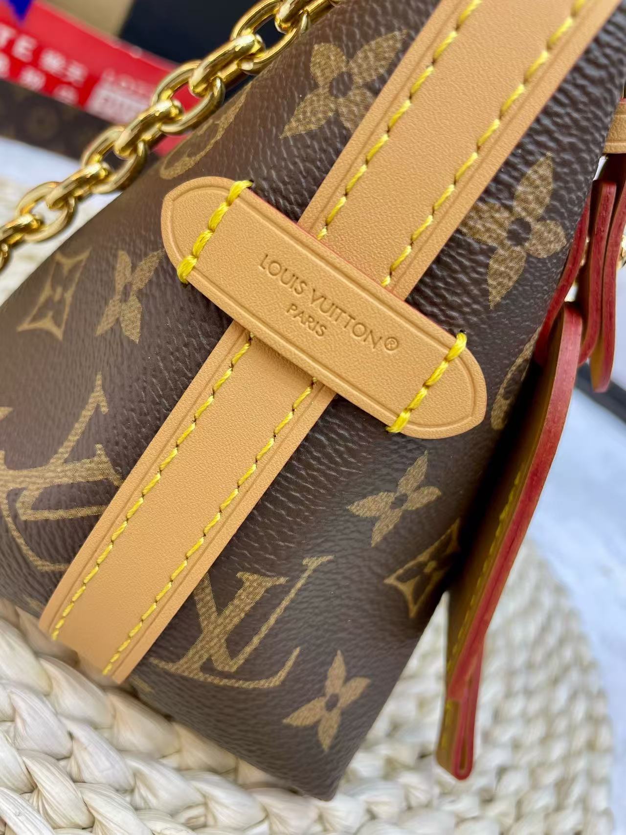 LV CarryAll BBチェーン老眼バッグ【 50％割引+送料無料】