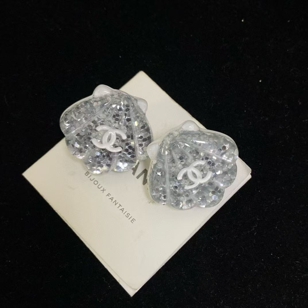 CHANE1 シェルピアス【 50％割引+送料無料】