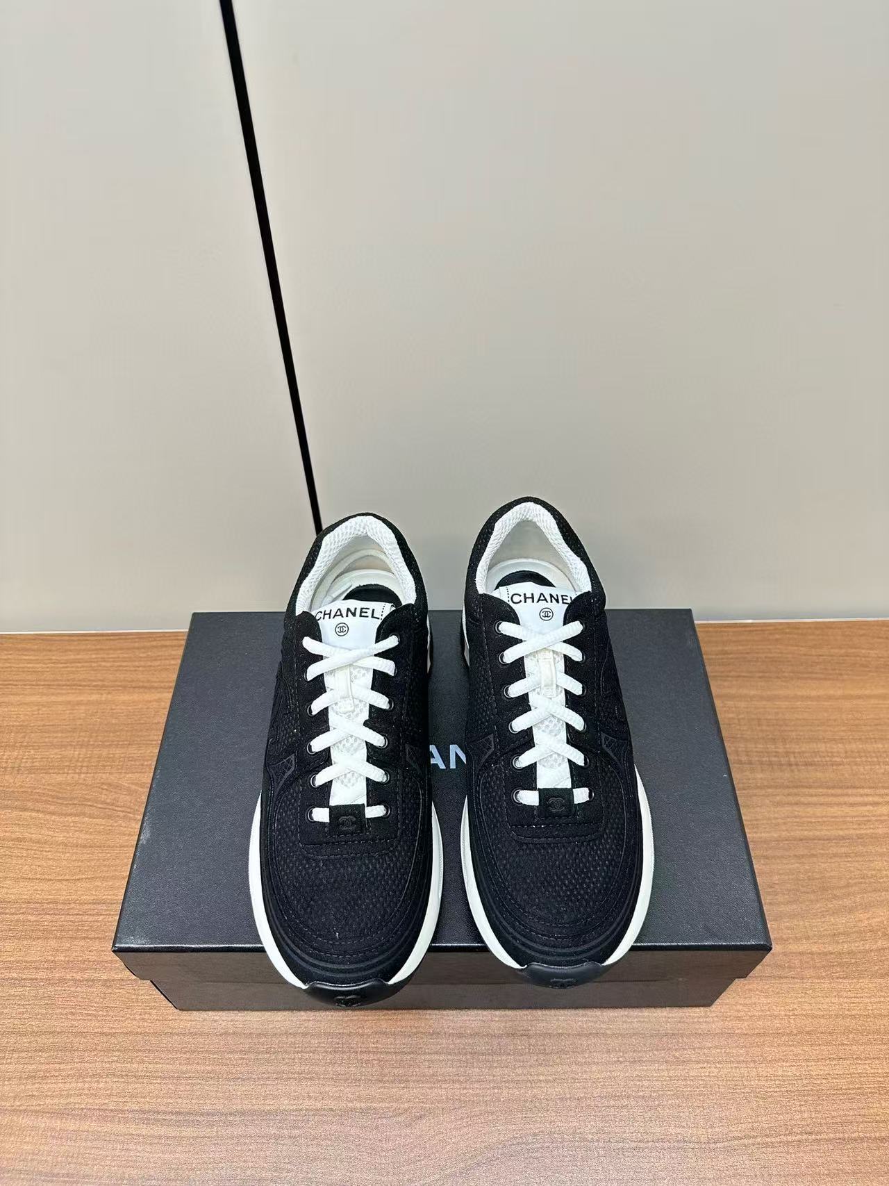 CHANE1 高品質ダブルCシンプルスポーツシューズ【50％割引+送料無料】