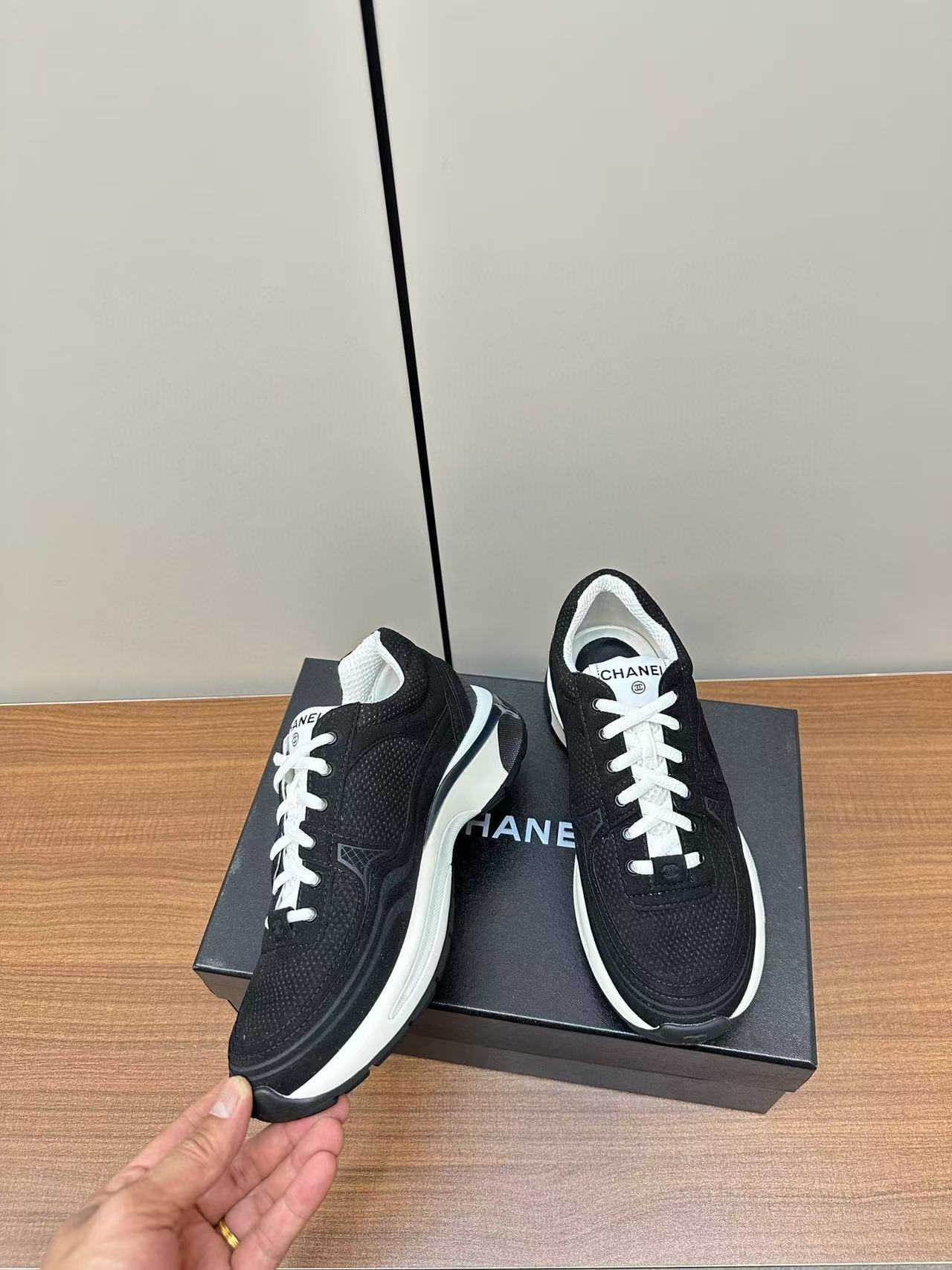 CHANE1 高品質ダブルCシンプルスポーツシューズ【50％割引+送料無料】