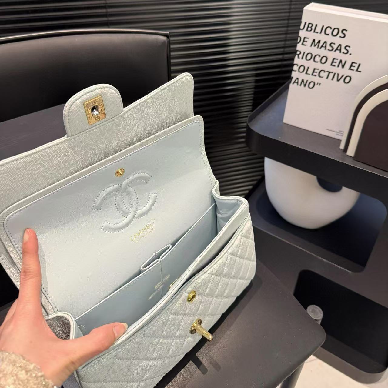 CHANE1 CF シングルショルダー クロスボディ チェーンバッグ【 50%割引+送料無料】