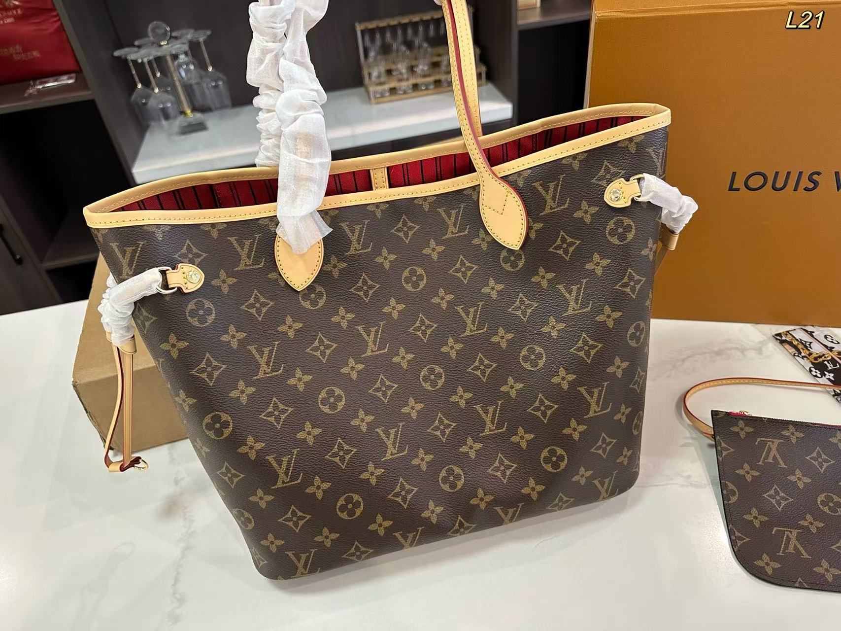 LVプリントショッピングバッグ【 50％割引+送料無料】