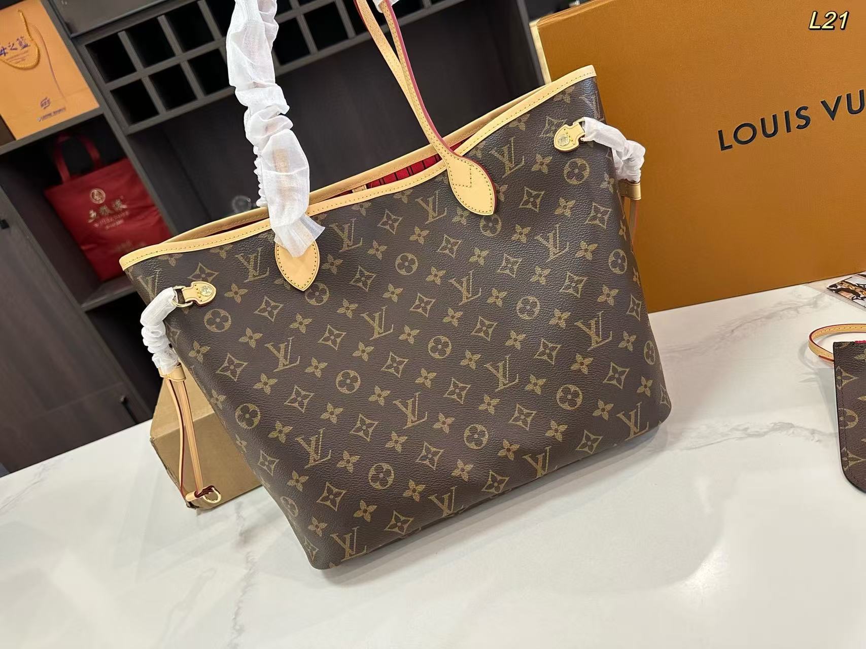 LVプリントショッピングバッグ【 50％割引+送料無料】