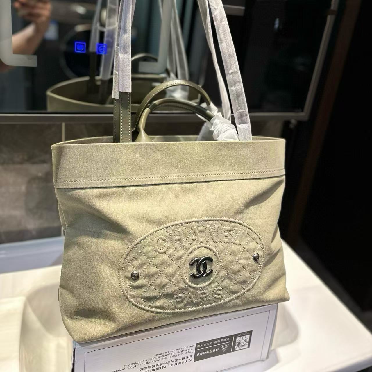 CHANE1 刺繍レタリングト​​ートバッグ【 50％割引+送料無料】