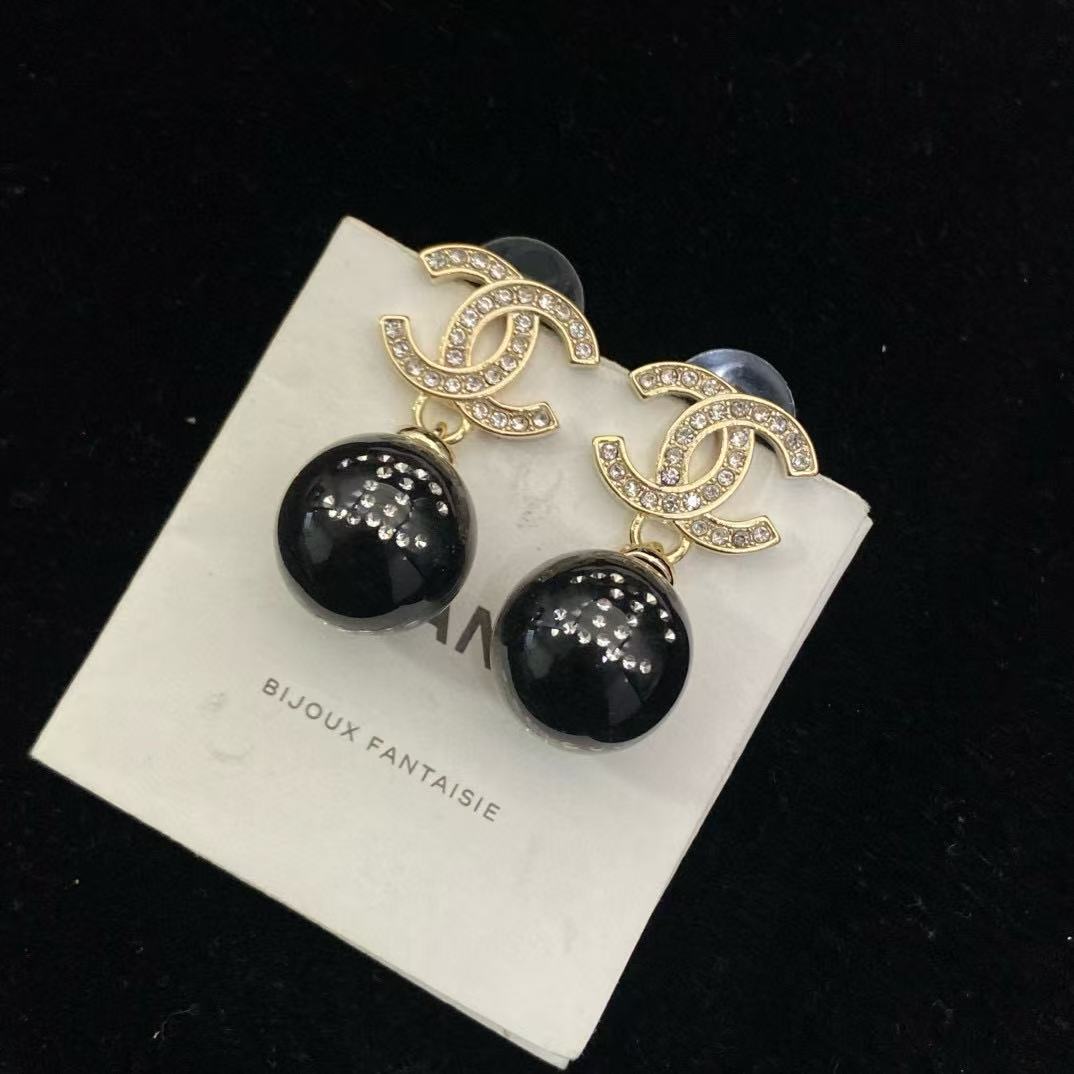 CHANE1 ダブルC ラウンドイヤリング【 50％割引+送料無料】