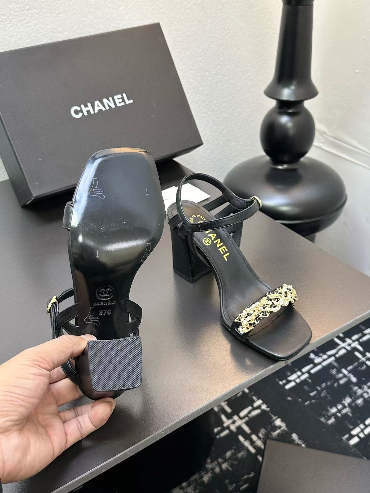 CHANE1 高品質レザーハイヒールサンダル【50％割引+送料無料】