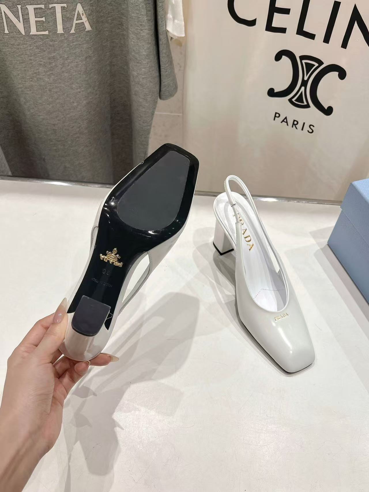 PR4DA 高品質シープスキンハイヒールサンダル【50％割引+送料無料】