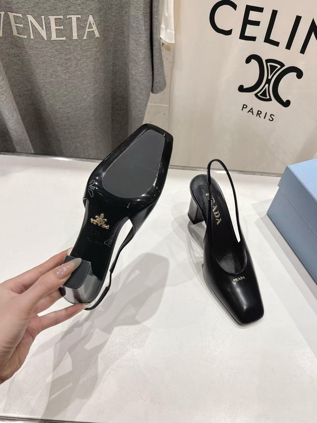 PR4DA 高品質シープスキンハイヒールサンダル【50％割引+送料無料】