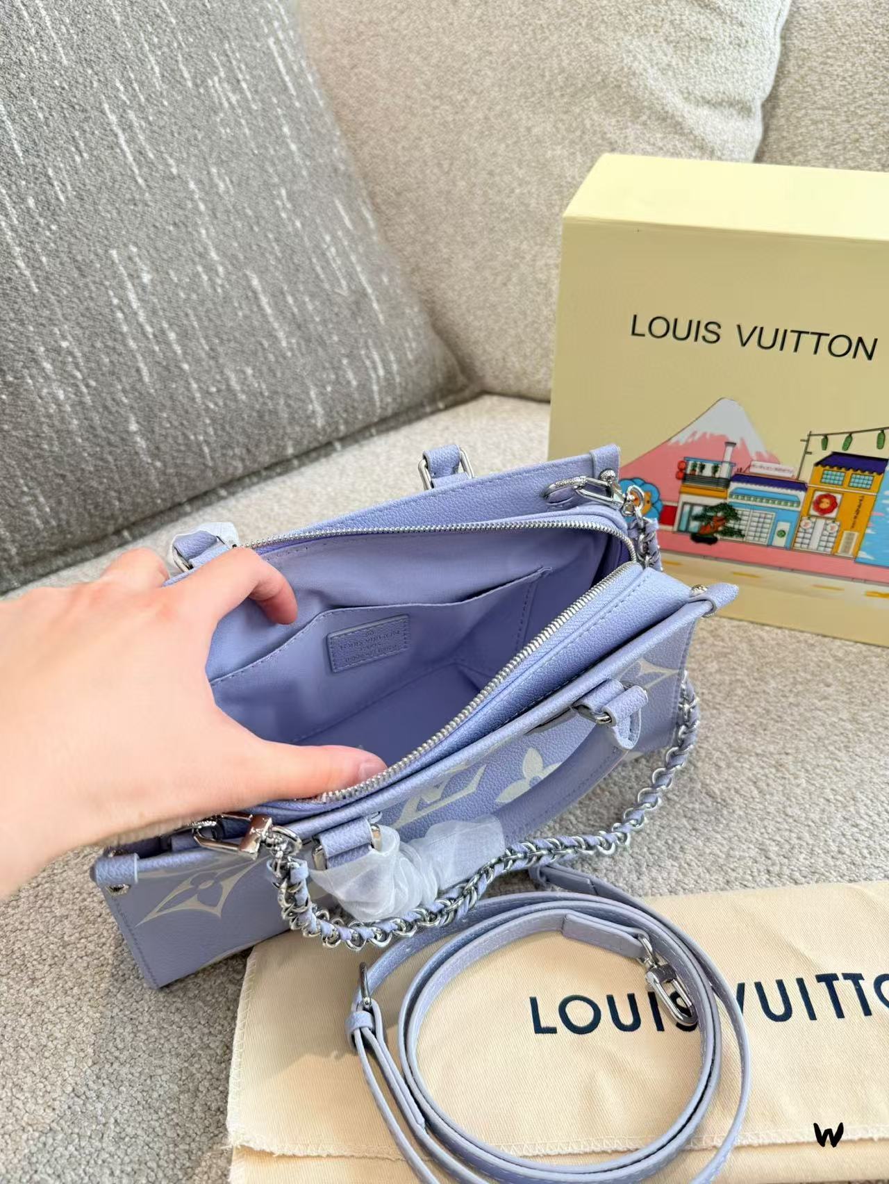 LV パープルチェーンハンドバッグ【 50%割引+送料無料】