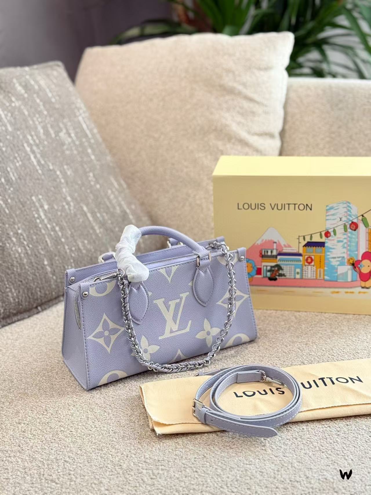 LV パープルチェーンハンドバッグ【 50%割引+送料無料】