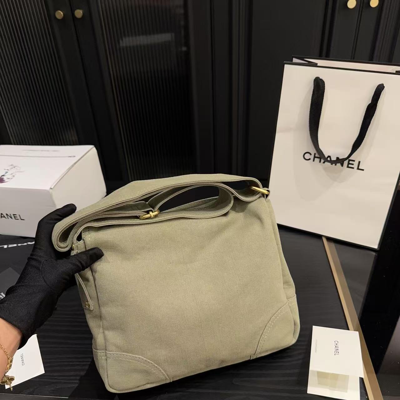 CHANE1 デニムショルダーバッグ【 50％割引+送料無料】