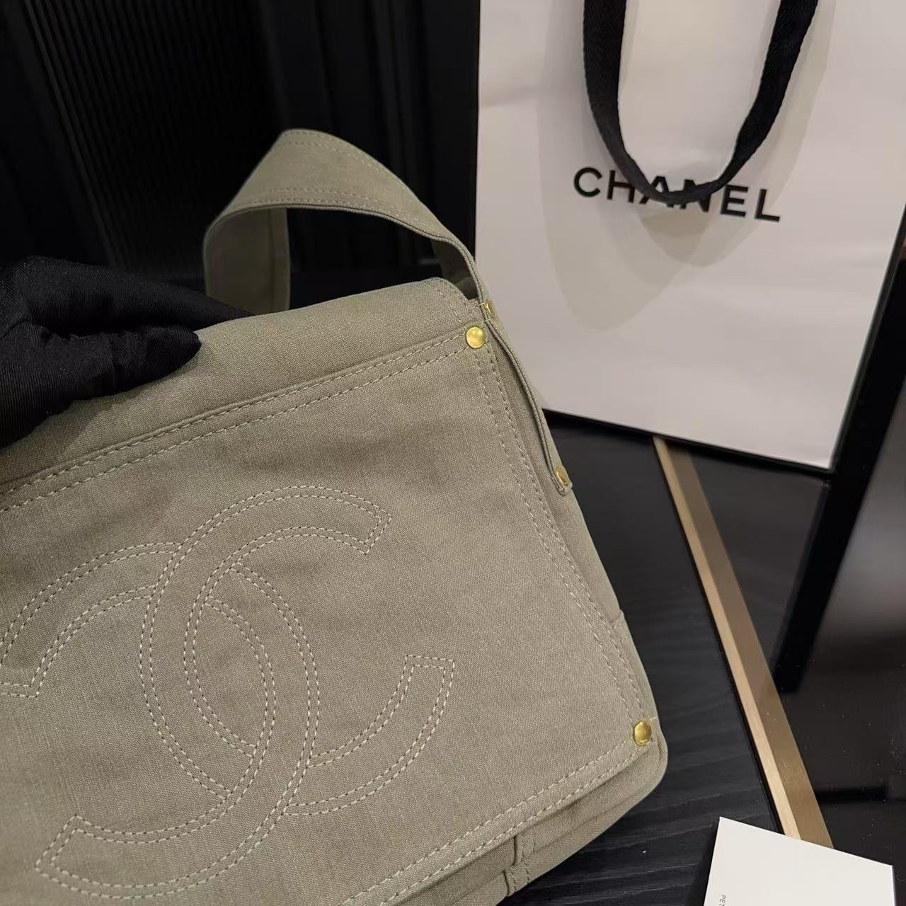 CHANE1 デニムショルダーバッグ【 50％割引+送料無料】