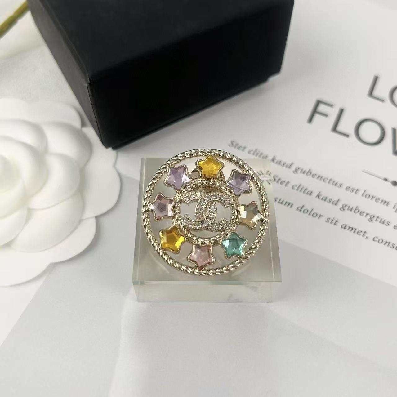CHANE1 五芒星 ラウンド ダイヤモンド ブローチ【 50％割引+送料無料】