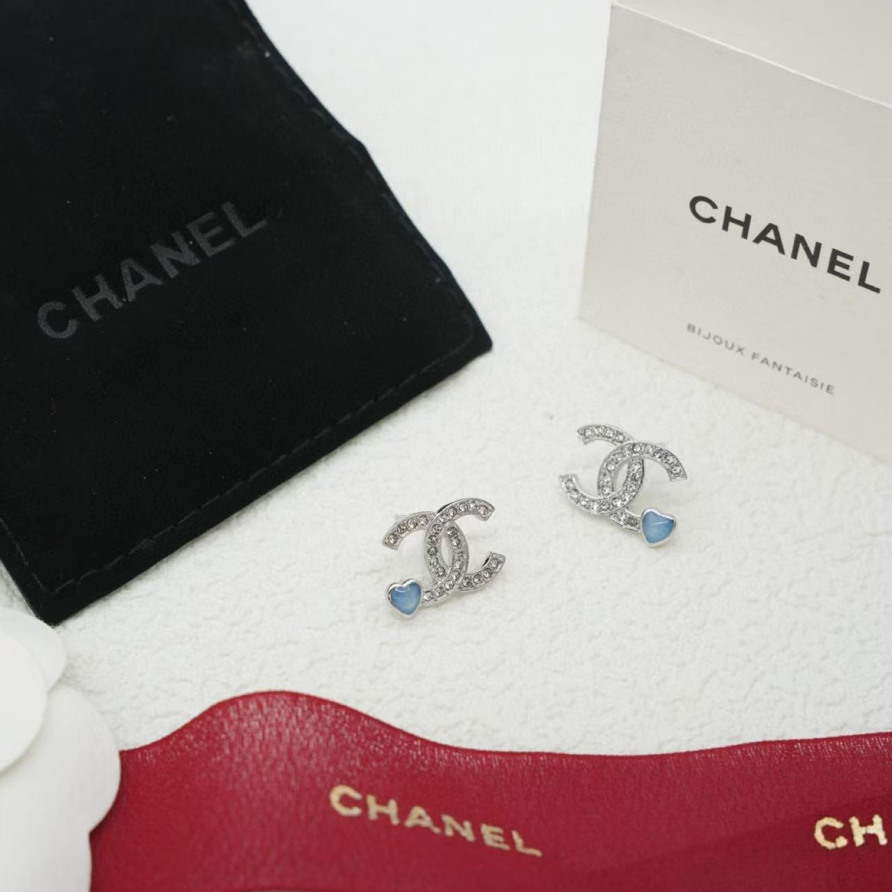CHANE1 ダブルC ブルーハート イヤリング【 50％割引+送料無料】