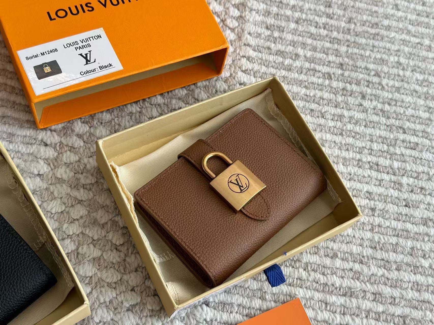 LV キーチェーン ショートウォレット【 50％割引+送料無料】