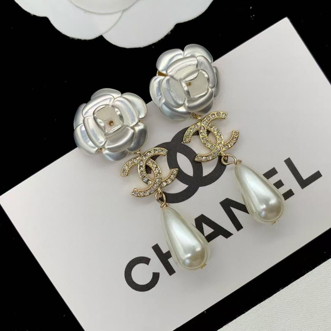 CHANE1 カメリアパールピアス【50％割引+送料無料】