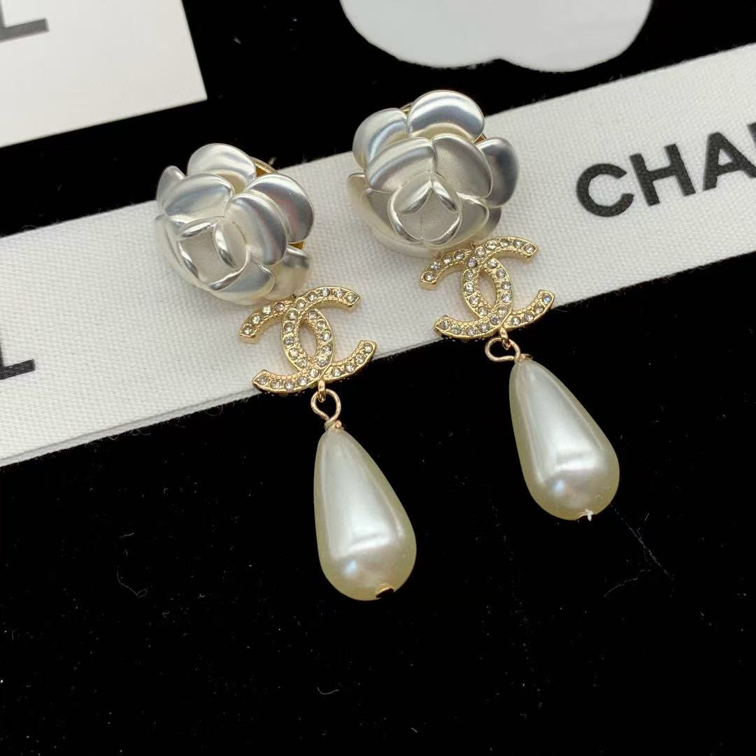 CHANE1 カメリアパールピアス【50％割引+送料無料】