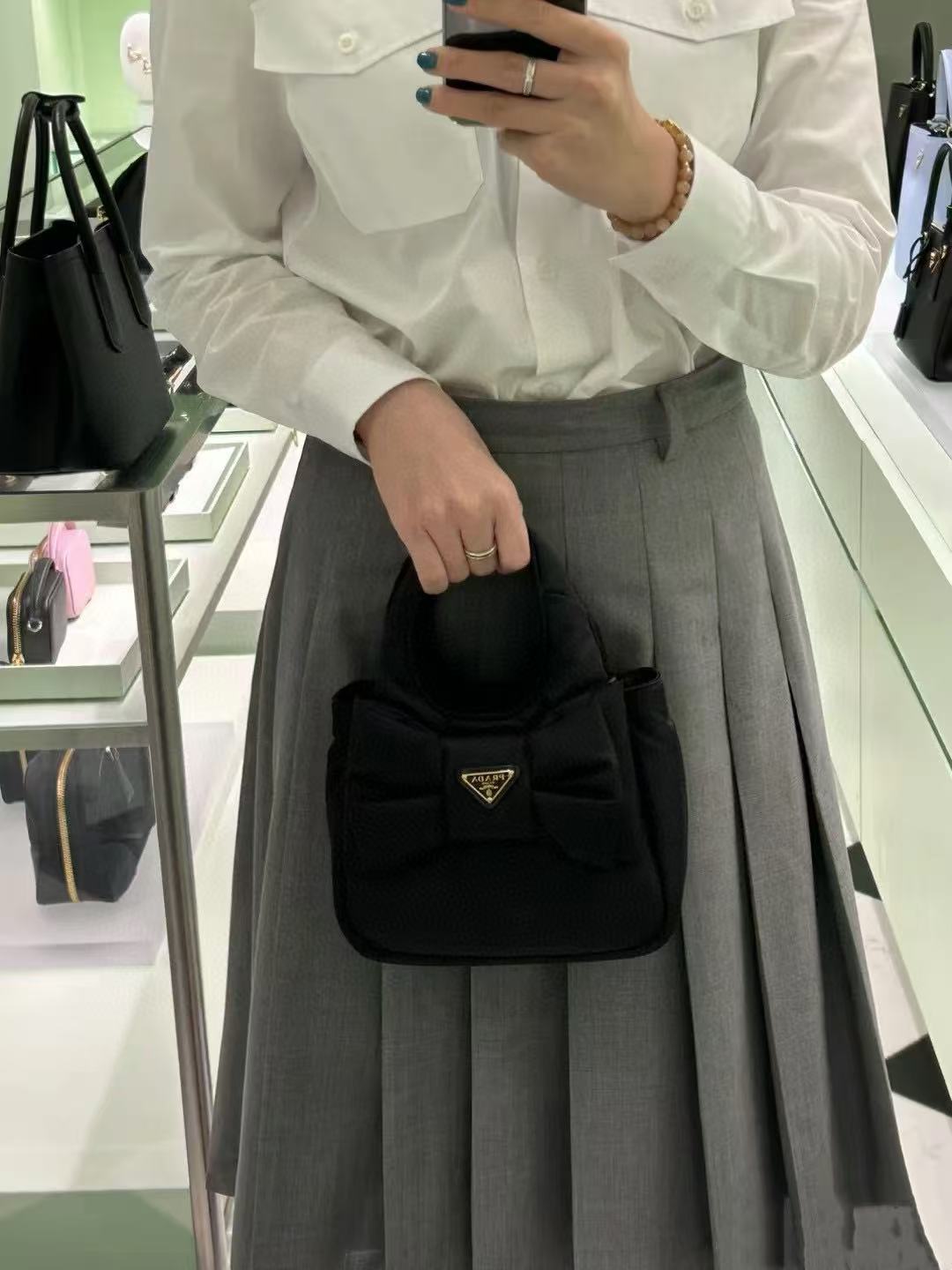 PR4DA ボウハンドバッグ【50％割引+送料無料】