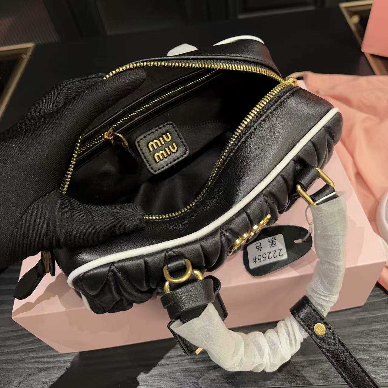 M1UM1U プリーツボウリングバッグ【50％割引+送料無料】