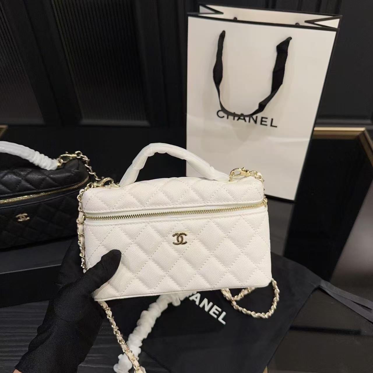 CHANE1 牛革キャビアチェーンバッグ【50％割引+送料無料】