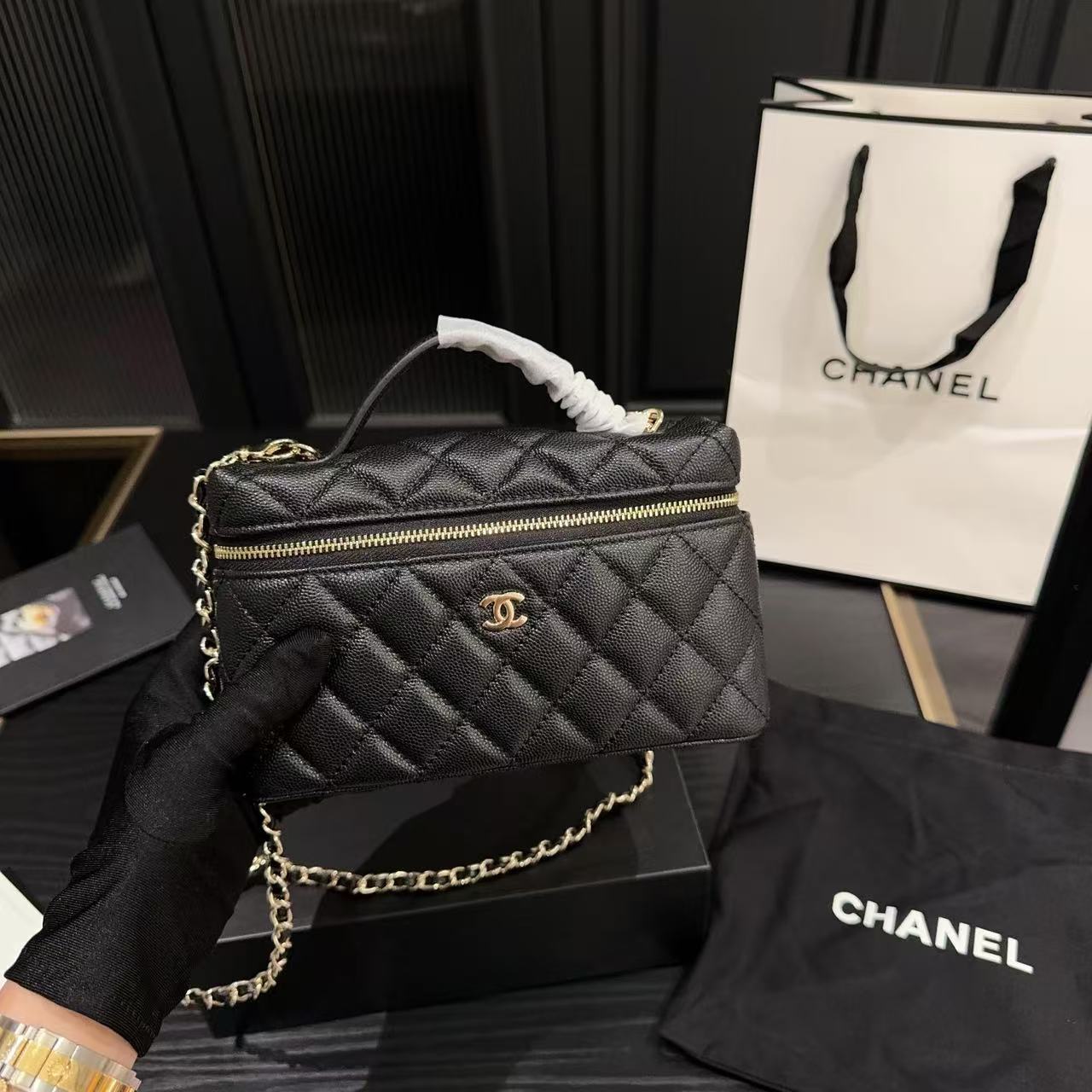 CHANE1 牛革キャビアチェーンバッグ【50％割引+送料無料】