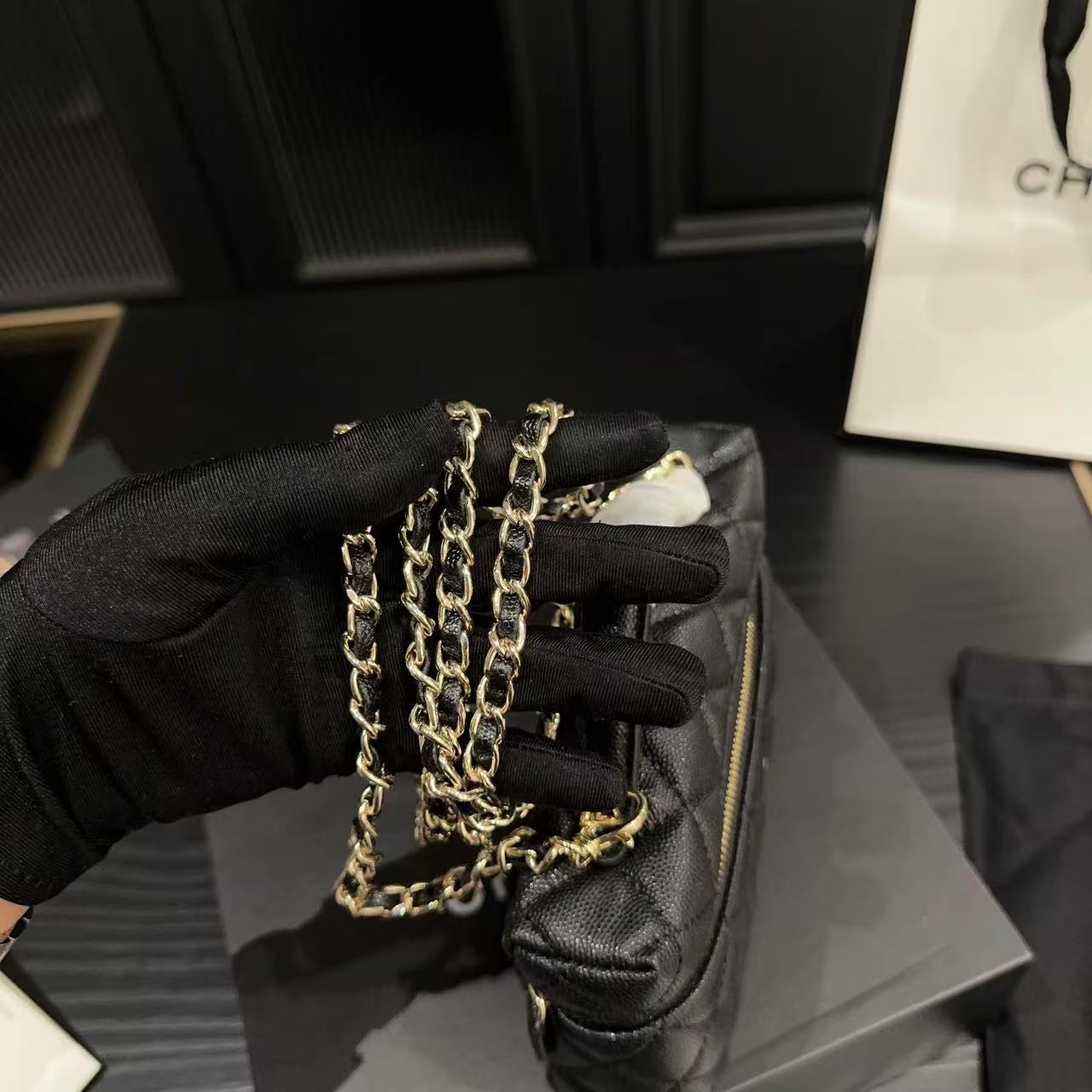 CHANE1 牛革キャビアチェーンバッグ【50％割引+送料無料】